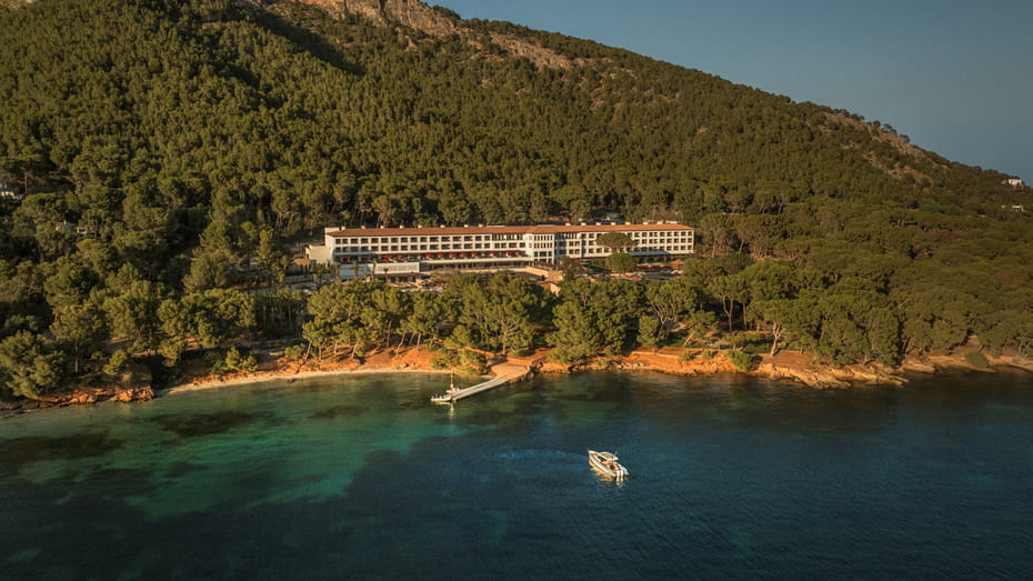 Hospitality at Five-Star International Standards